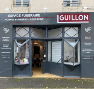 devanture espace funeraire guillon